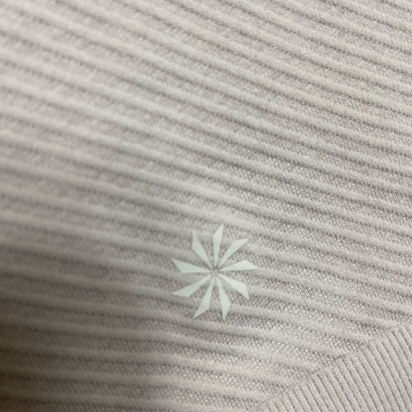 athleta Womens Shirt Sz L Pale Pink - Picture 4 of 4